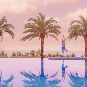 دي إل جي دا نانج فندق