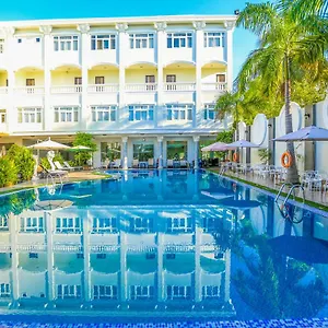 Eden Plaza Hotell